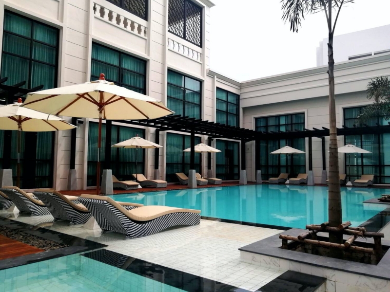 Swimming Pool – Classic Designed