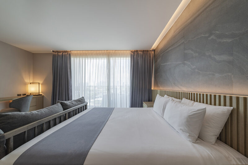 Zen One Bedroom Suite