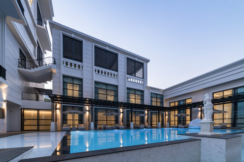 Classic Swimming Pool